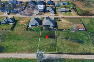 9412 Sunrise Dr, Fort Worth, TX 76134 - Photo 1