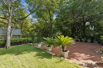 2934 Maple Springs Boulevard, Dallas, TX 75235 - Photo 32