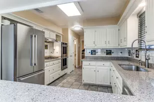 8721 Lacrosse Dr, Dallas, TX 75231 - Photo 16