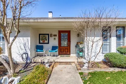 8721 Lacrosse Drive, Dallas, TX 75231 - Photo 4