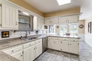 8721 Lacrosse Dr, Dallas, TX 75231 - Photo 14