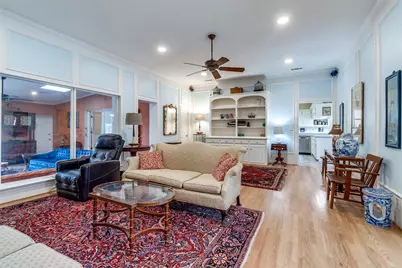 8721 Lacrosse Drive, Dallas, TX 75231 - Photo 12