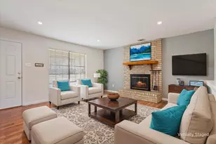 7857 Fairway Rd, Woodway, TX 76712 - Photo 4