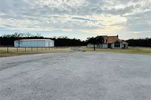 4895 Meadow Breeze Ct, Fort Worth, TX 76140 - Photo 8