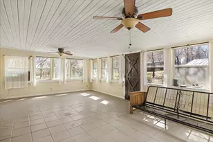 1300 Shannon Dr, Cleburne, TX 76031 - Photo 4