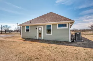 355 Little Elm Creek Rd, Gunter, TX 75058 - Photo 24