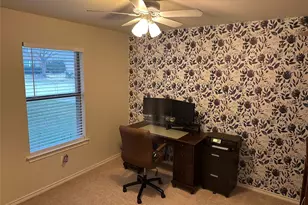 222 Windmill Dr, Justin, TX 76247 - Photo 20