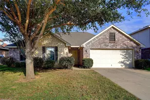 222 Windmill Dr, Justin, TX 76247 - Photo 2