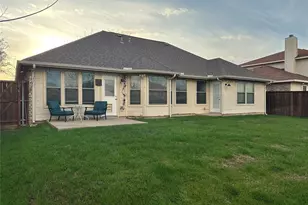 222 Windmill Dr, Justin, TX 76247 - Photo 32