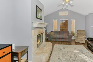 202 Lancelot Dr, Weatherford, TX 76086 - Photo 6