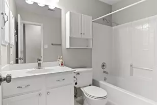 2039 Diamond Ridge Dr, Carrollton, TX 75010 - Photo 24