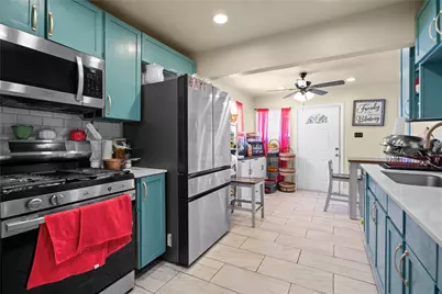 1817 Deer Path Drive, Dallas, TX 75216 - Photo 8