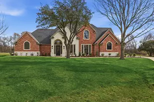 1810 Sawmill Dr, Lucas, TX 75002 - Photo 1