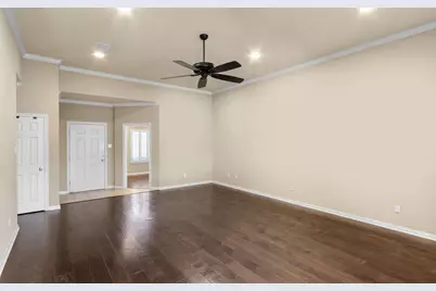 9119 Darby Lane, Waco, TX 76712 - Photo 8