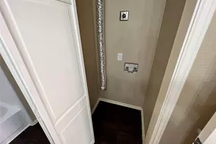 9601 Forest Ln, Dallas, TX 75243 - Photo 16