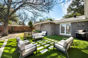 6202 Sudbury Dr, Dallas, TX 75214 - Photo 2