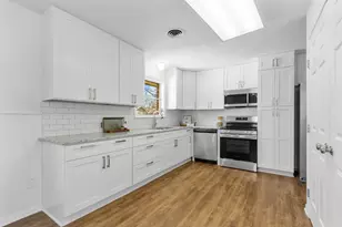 2125 Hermanson Dr, Waco, TX 76710 - Photo 14