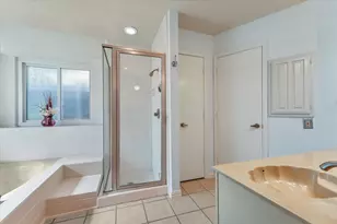 202 Springridge Ln, Euless, TX 76039 - Photo 18