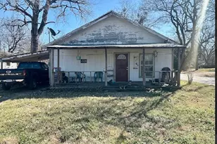 1515 W 9th Ave, Corsicana, TX 75110 - Photo 1