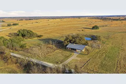 675 County Road 502, Stephenville, TX 76401 - Photo 2