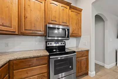 3107 Steepleridge Circle, Granbury, TX 76048 - Photo 12