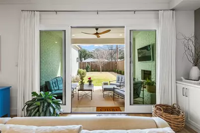 7206 Caillet Street, Dallas, TX 75209 - Photo 2