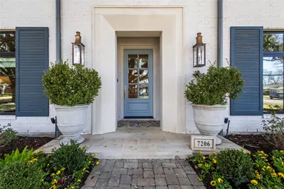 7206 Caillet Street, Dallas, TX 75209 - Photo 2