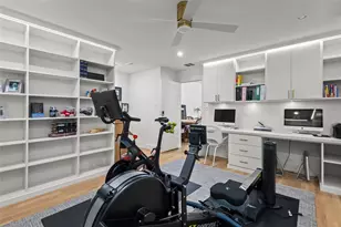 7206 Caillet St, Dallas, TX 75209 - Photo 20