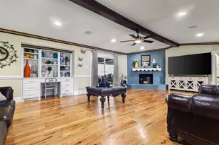 4017 Kazak St, Garland, TX 75041 - Photo 10