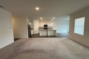 10329 Burnfoot Ln, Crowley, TX 76036 - Photo 2