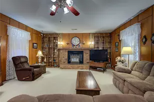 204 Garrett Ave, East Tawakoni, TX 75472 - Photo 8