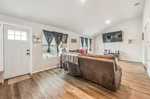 205 5th St, Weatherford, TX 76086 - Photo 8