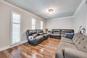 3245 Latham Dr, Dallas, TX 75229 - Photo 6