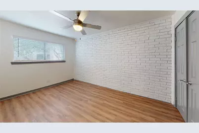205 E Davis Street #103, Dallas, TX 75203 - Photo 4