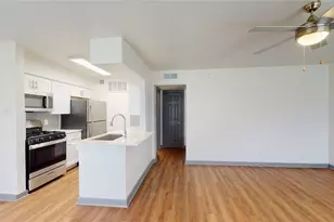 205 E Davis St, Dallas, TX 75203 - Photo 2