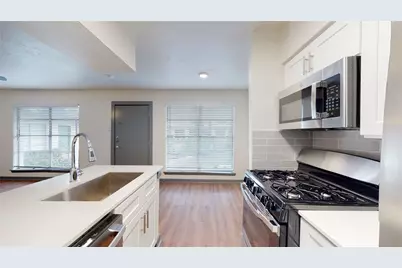 205 E Davis Street #219, Dallas, TX 75203 - Photo 4