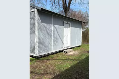 423 E Navasota Street, Groesbeck, TX 76642 - Photo 26