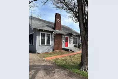 423 E Navasota Street, Groesbeck, TX 76642 - Photo 2