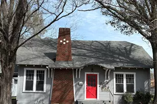 423 E Navasota St, Groesbeck, TX 76642 - Photo 1