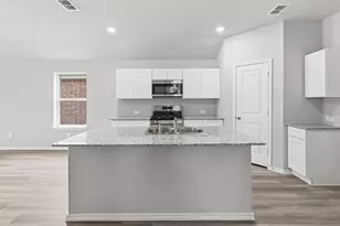 5532 Rollins Dr, Denton, TX 76249 - Photo 4