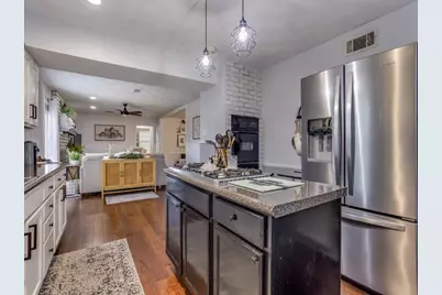 1325 Mayfield Avenue, Garland, TX 75041 - Photo 12