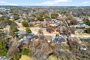 6615 Ridgemont Dr, Dallas, TX 75214 - Photo 30