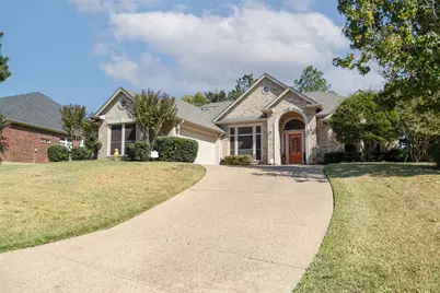 814 Doral Drive, Mansfield, TX 76063 - Photo 2