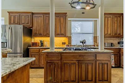 814 Doral Drive, Mansfield, TX 76063 - Photo 8