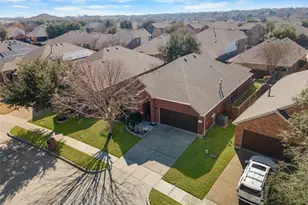 1628 Black Duck Terrace, Carrollton, TX 75010 - Photo 4