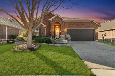 1628 Black Duck Terrace, Carrollton, TX 75010 - Photo 2