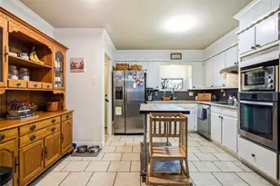 241 Co Rd 3689, Paradise, TX 76073 - Photo 10