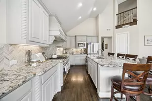 344 Birchwood Wy, Irving, TX 75063 - Photo 8