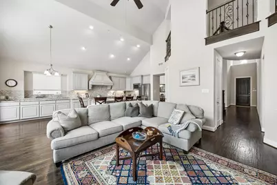 344 Birchwood Way, Irving, TX 75063 - Photo 6