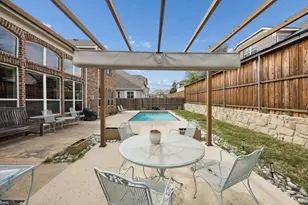 344 Birchwood Wy, Irving, TX 75063 - Photo 22